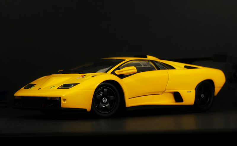 Illustration for article titled Lamborghini Diablo GTR in 1:18 scale by Hot Wheels
